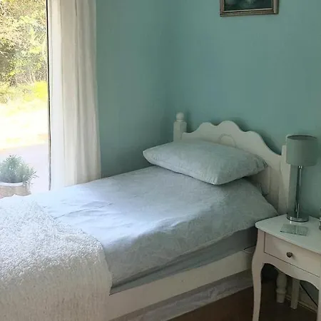 Hollybanks * Moycullen